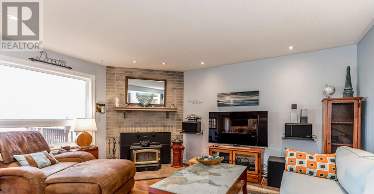 38 Bishop Drive, Barrie, ON, L4N 6Y4 - 12