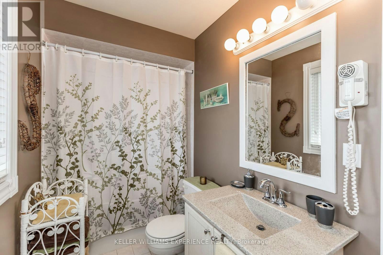 38 Bishop Drive, Barrie, ON, L4N 6Y4 - 25