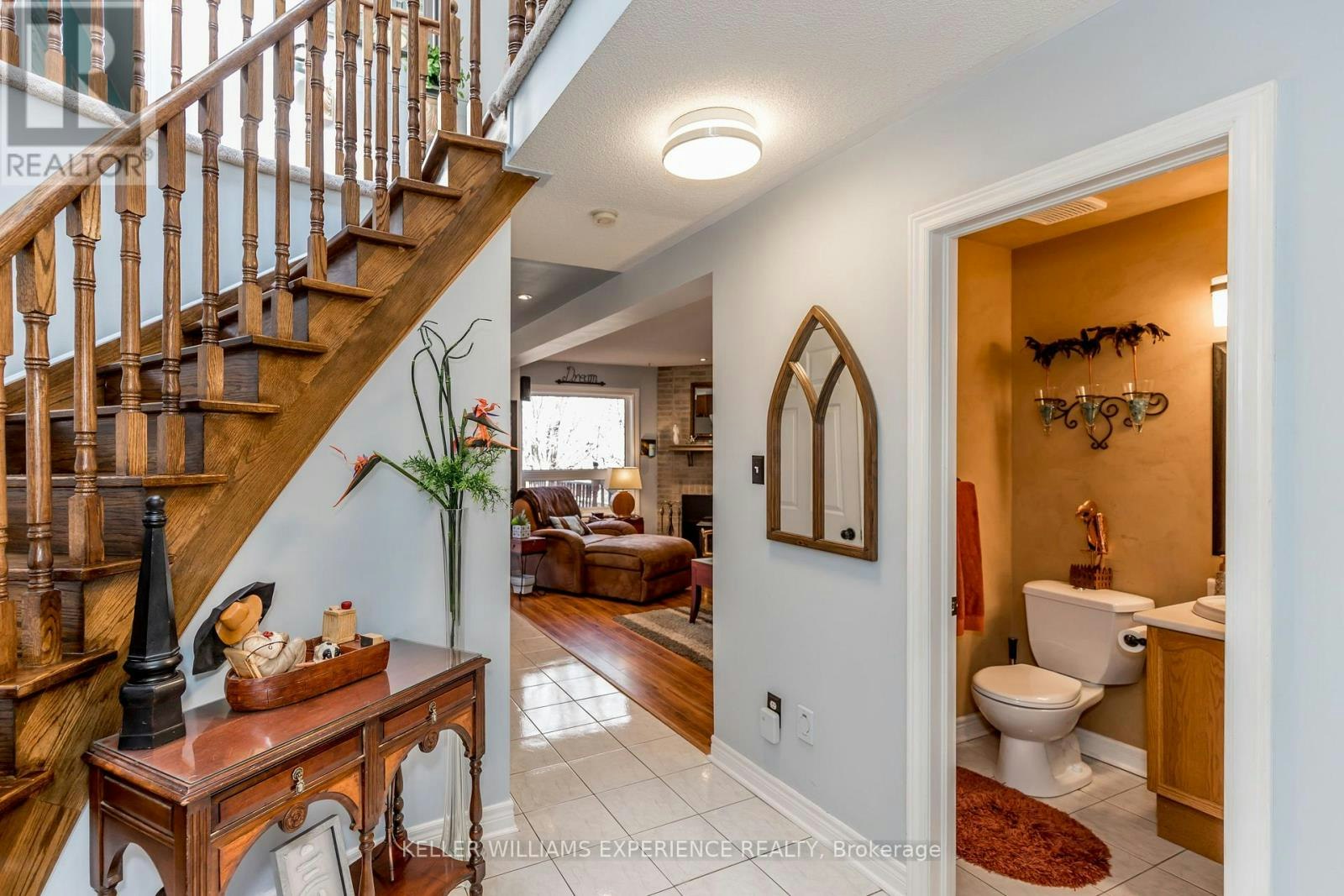 38 Bishop Drive, Barrie, ON, L4N 6Y4 - 3