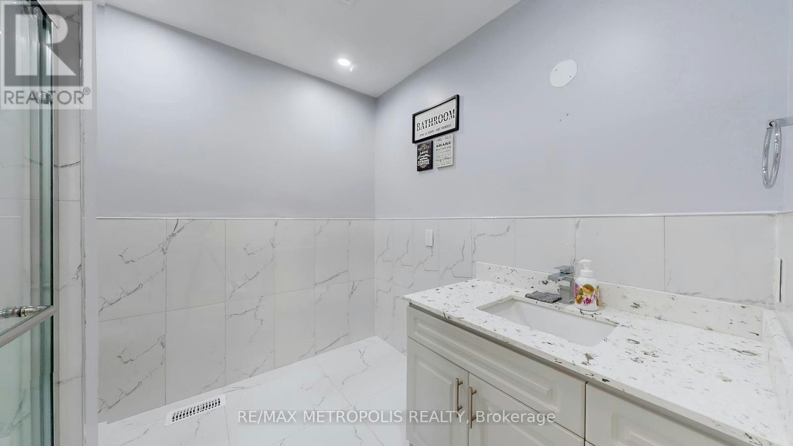 UPPER-3254 Fieldgate Drive, Mississauga, ON, L4X 2H7 - 31