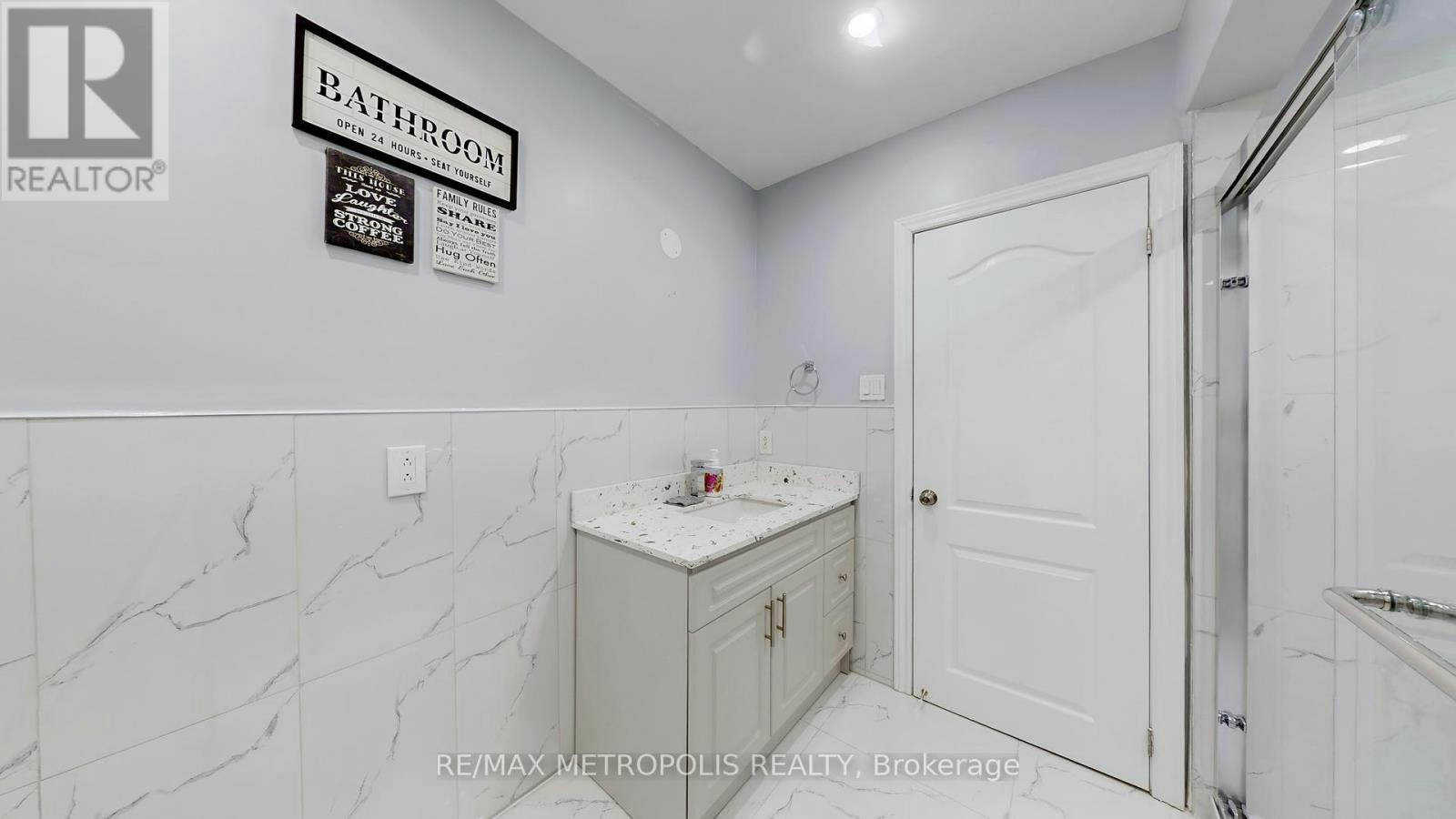UPPER-3254 Fieldgate Drive, Mississauga, ON, L4X 2H7 - 32