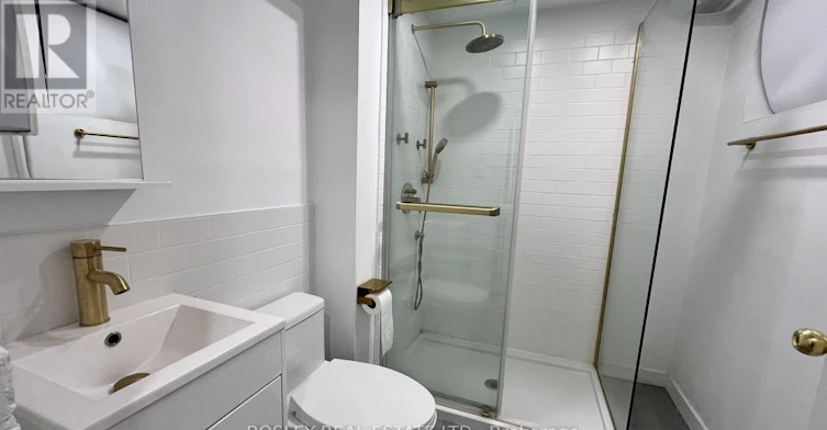 LOWER 2-178 High Park Avenue, Toronto, ON, M6P 2S4 - 17