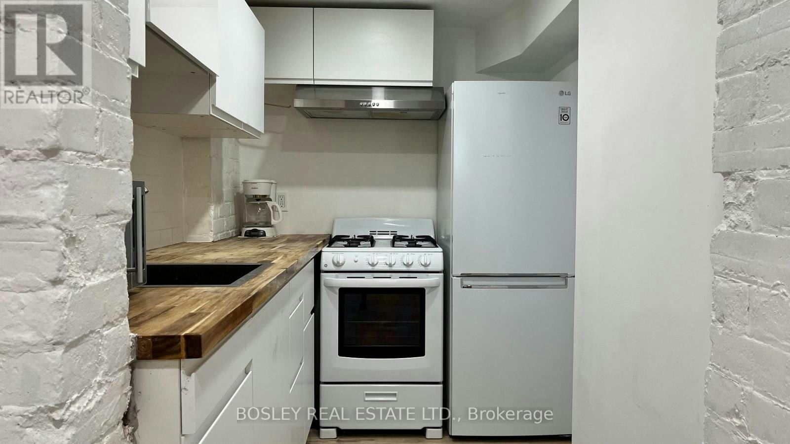 LOWER 2-178 High Park Avenue, Toronto, ON, M6P 2S4 - 22