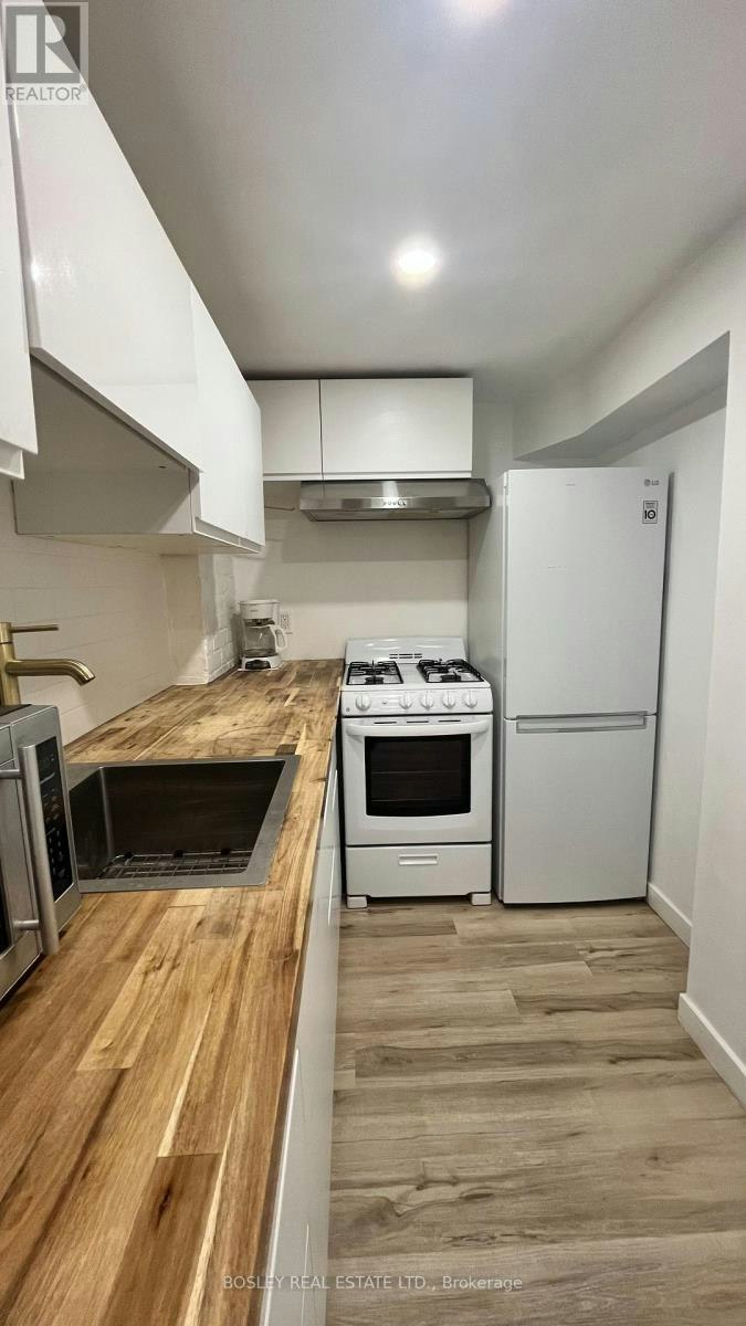 BASEMENT 2-178 High Park Avenue, Toronto, ON, M6P 2S4 - 6