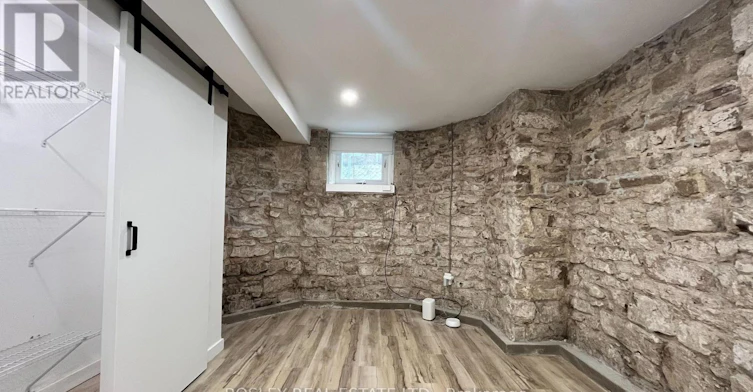 LOWER 2-178 High Park Avenue, Toronto, ON, M6P 2S4 - 7