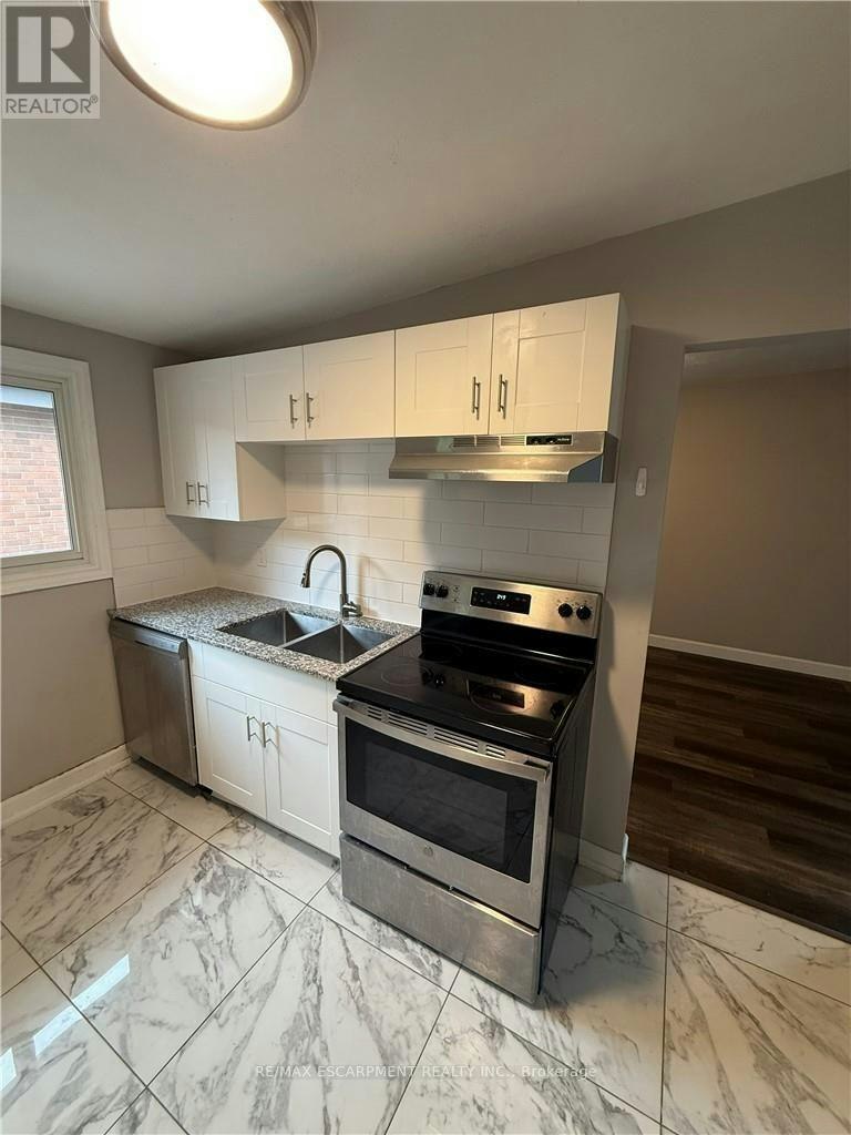 UPPER LEVEL-63 Sanatorium Road, Hamilton, ON, L9C 1Y4 - 16