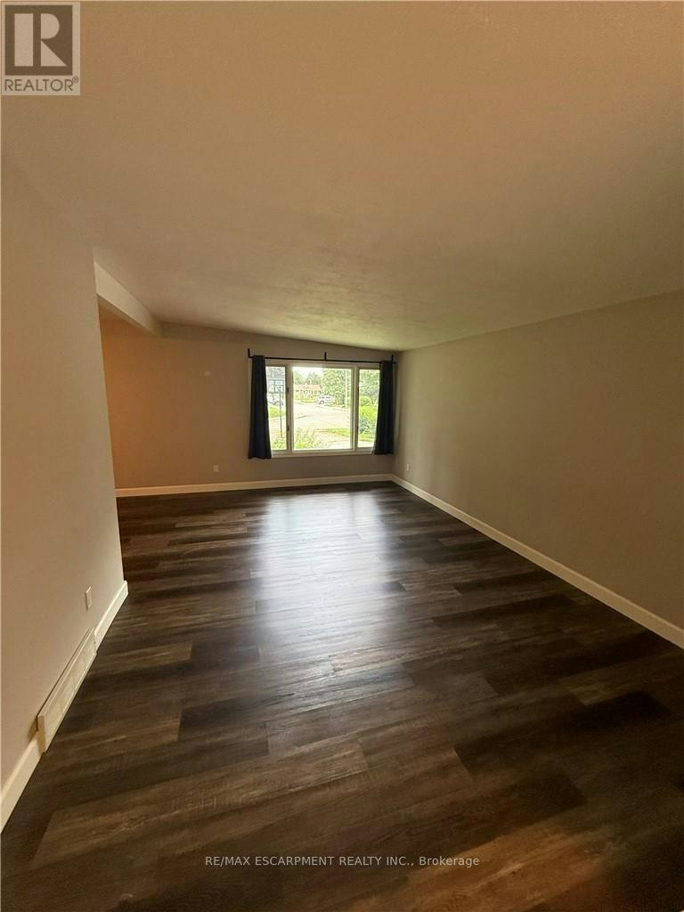 UPPER LEVEL-63 Sanatorium Road, Hamilton, ON, L9C 1Y4 - 5