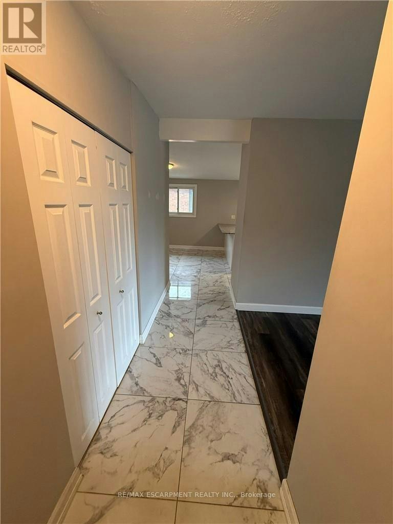 UPPER LEVEL-63 Sanatorium Road, Hamilton, ON, L9C 1Y4 - 4