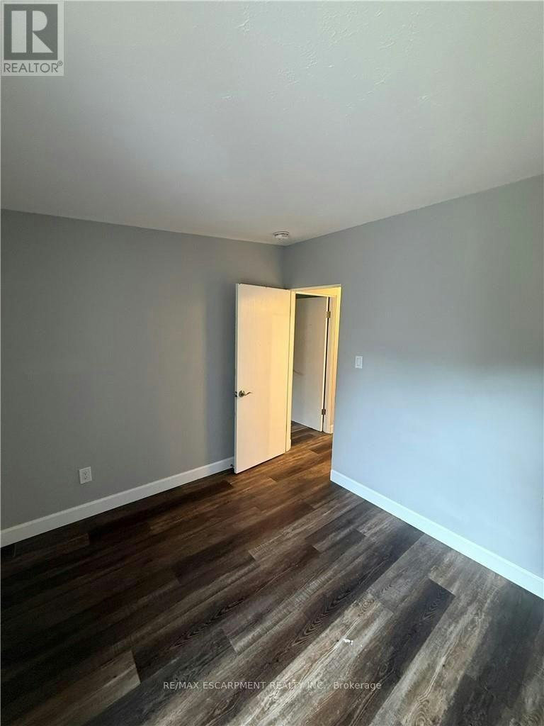 UPPER LEVEL-63 Sanatorium Road, Hamilton, ON, L9C 1Y4 - 23