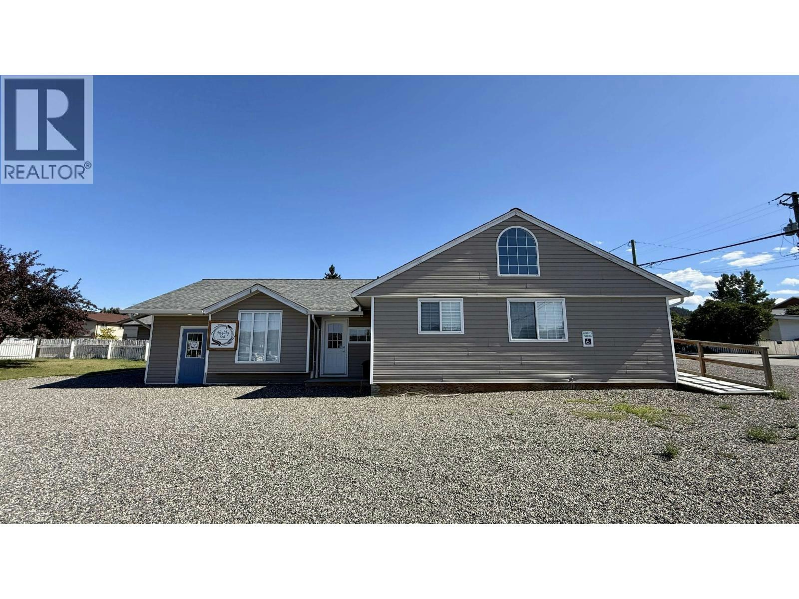 320 First Avenue, 100 Mile House, BC, V0K 2E0