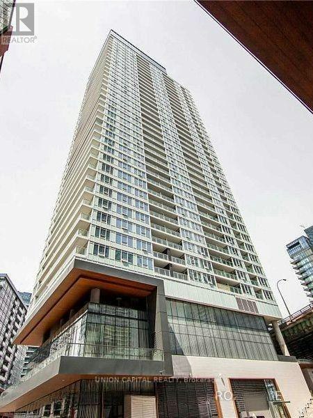1908-19 Bathurst Street, Toronto, ON, M5V 2P1