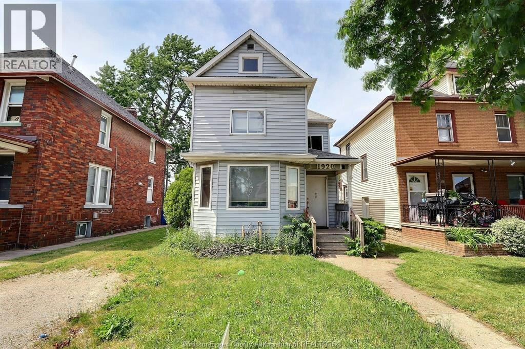 1920 University Avenue West, Windsor, ON, N9B 1C8