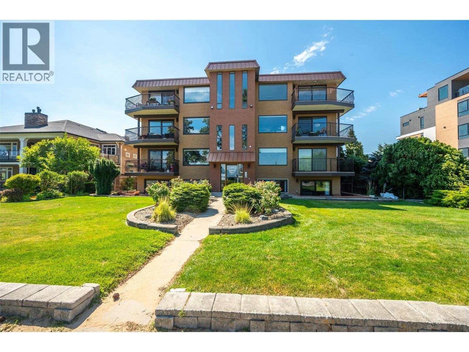 202-578 Lakeshore Drive, Penticton, BC, V2A 1B9