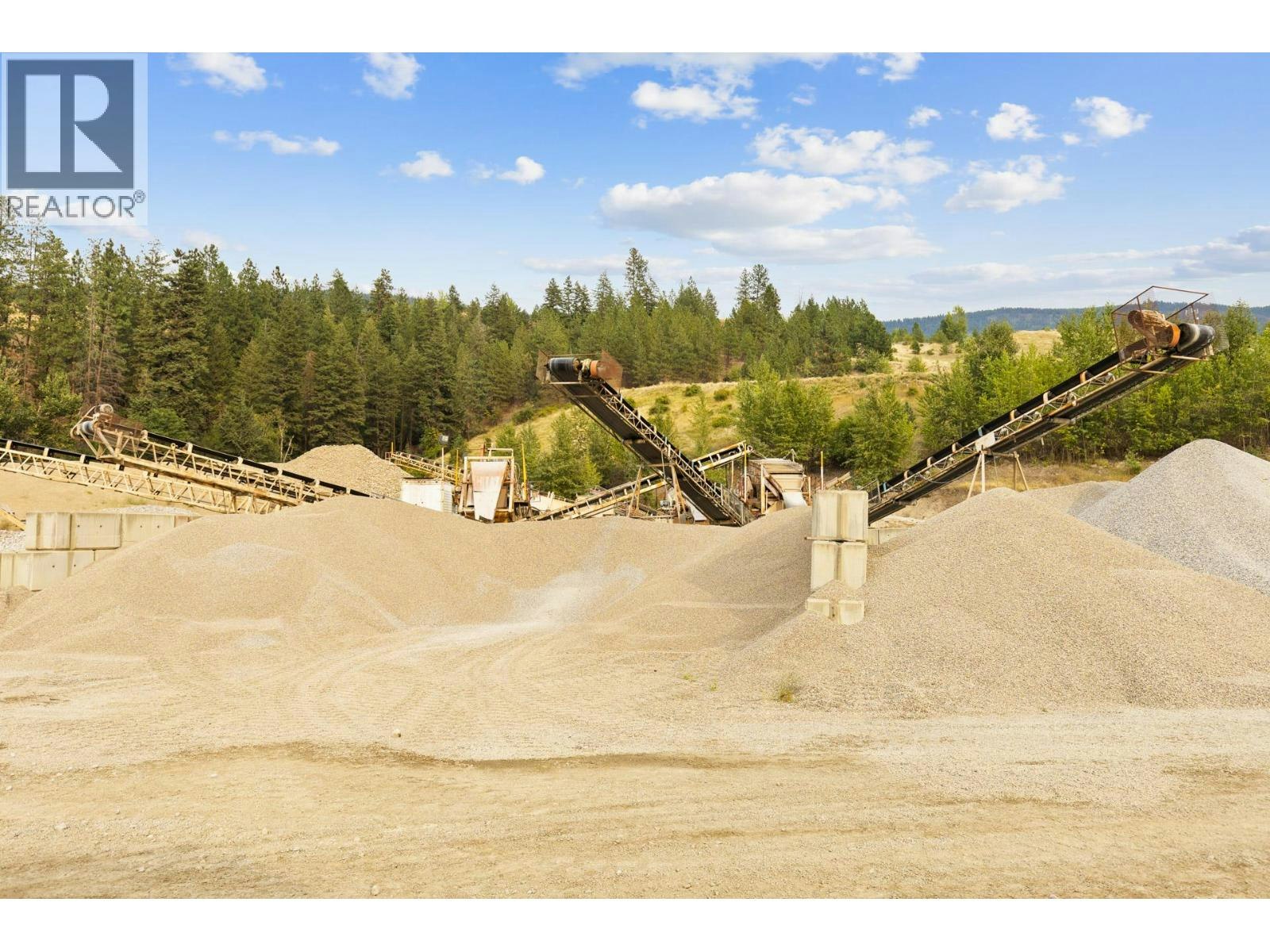 15799 Sawmill Road, Lake Country, BC, V4V 2E2 - 98