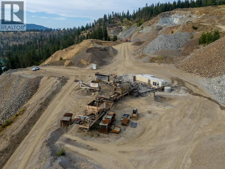 15799 Sawmill Road, Lake Country, BC, V4V 2E2 - 30