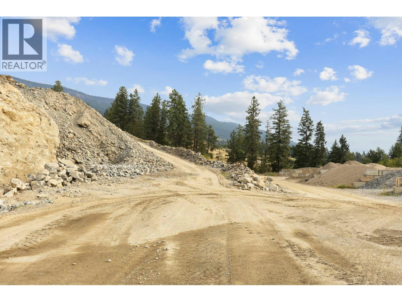 15799 Sawmill Road, Lake Country, BC, V4V 2E2 - 91