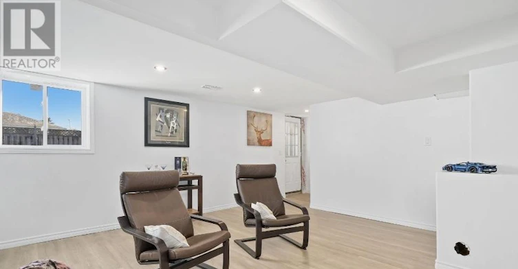 7 Glenarden Crescent, Belleville, ON, K8P 2B9 - 13