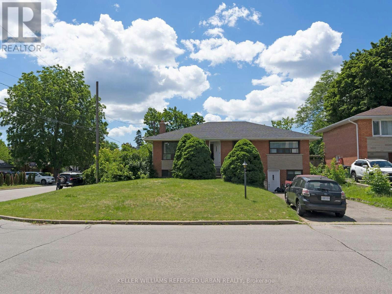 153 Newton Drive, Toronto, ON, M2M 2N4