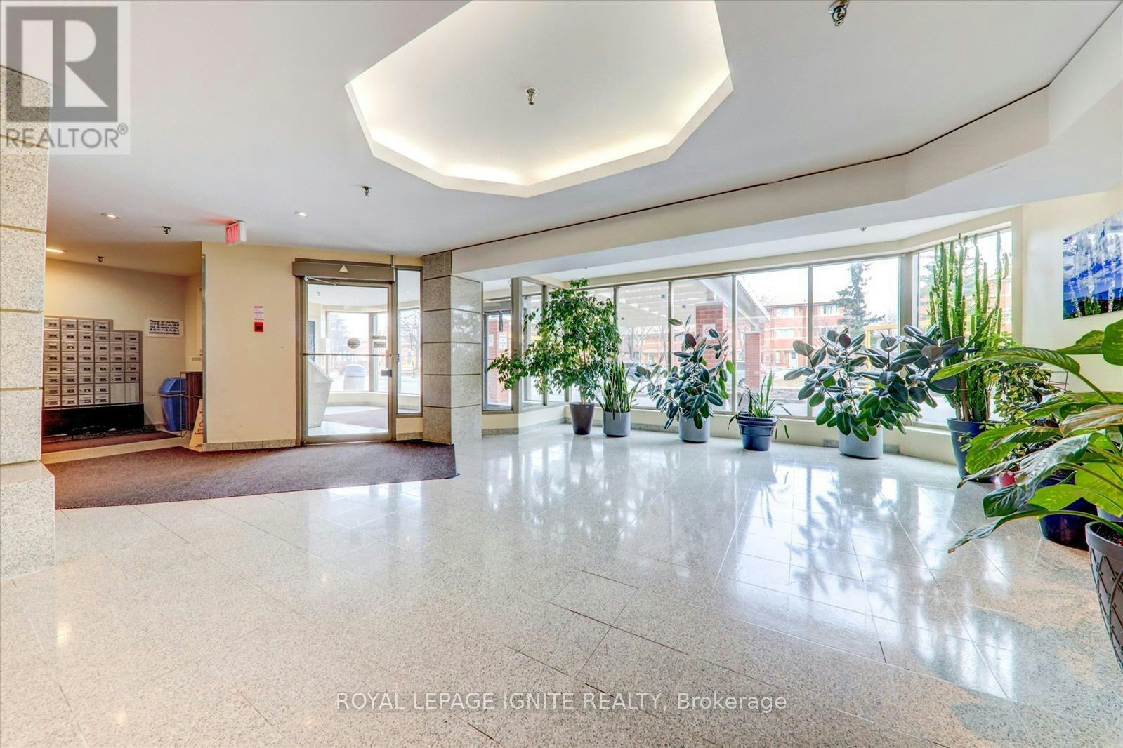 712-2466 Eglinton Avenue E, Toronto, ON, M1K 5J8 - 4