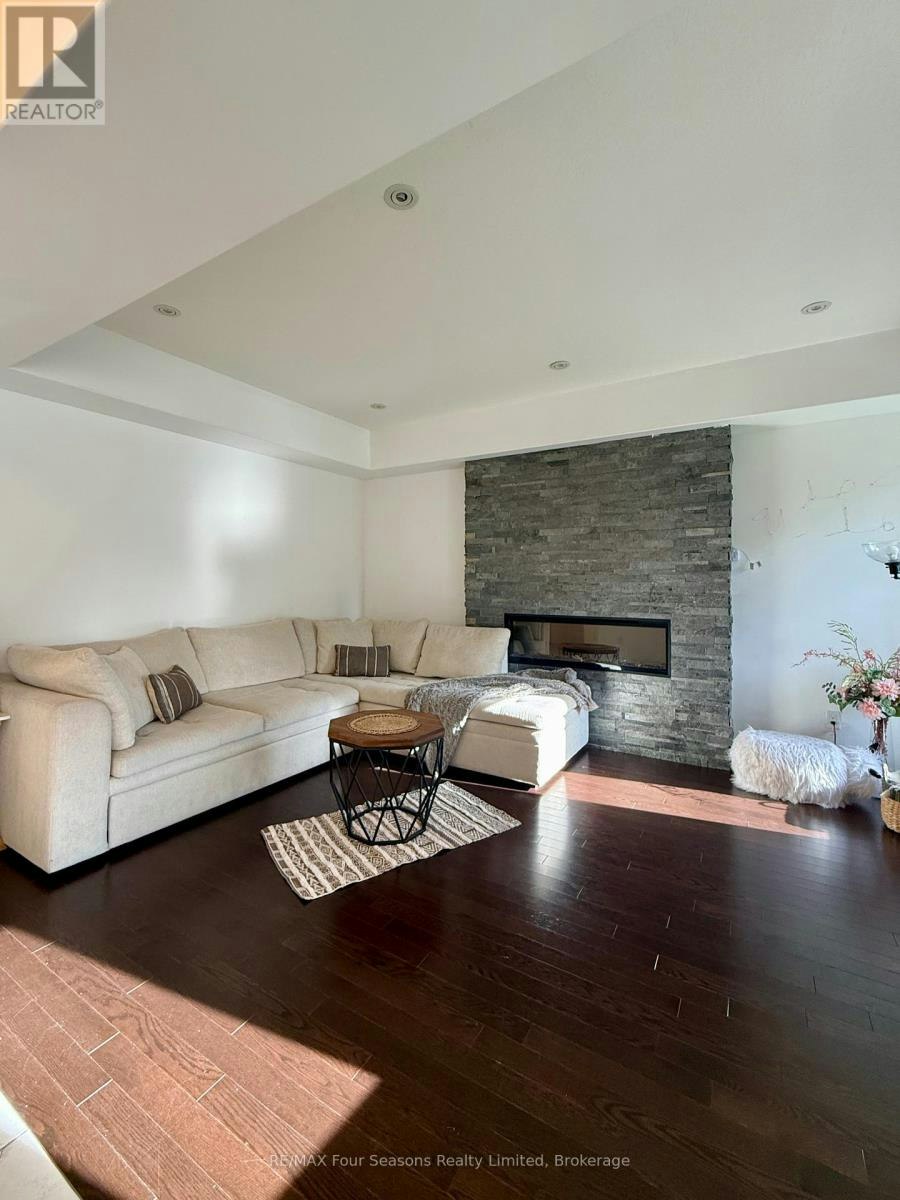 6 Bassett Street, Collingwood, ON, L9Y 3B7 - 8