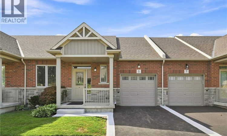 5 Murphy Lane