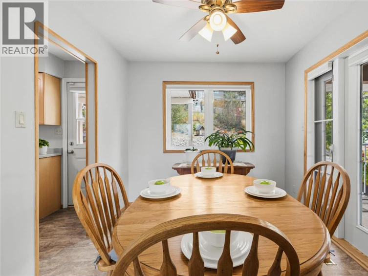 9181 Alder Street, Summerland, BC, V0H 1Z2 - 10