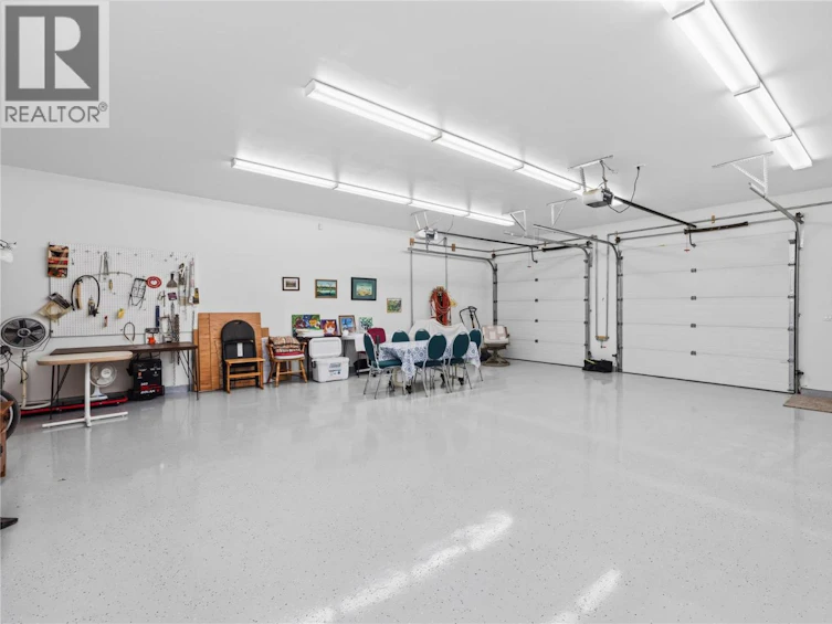 9181 Alder Street, Summerland, BC, V0H 1Z2 - 32