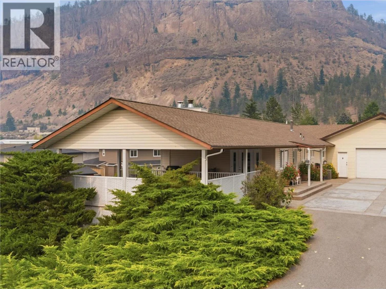9181 Alder Street, Summerland, BC, V0H 1Z2 - 4