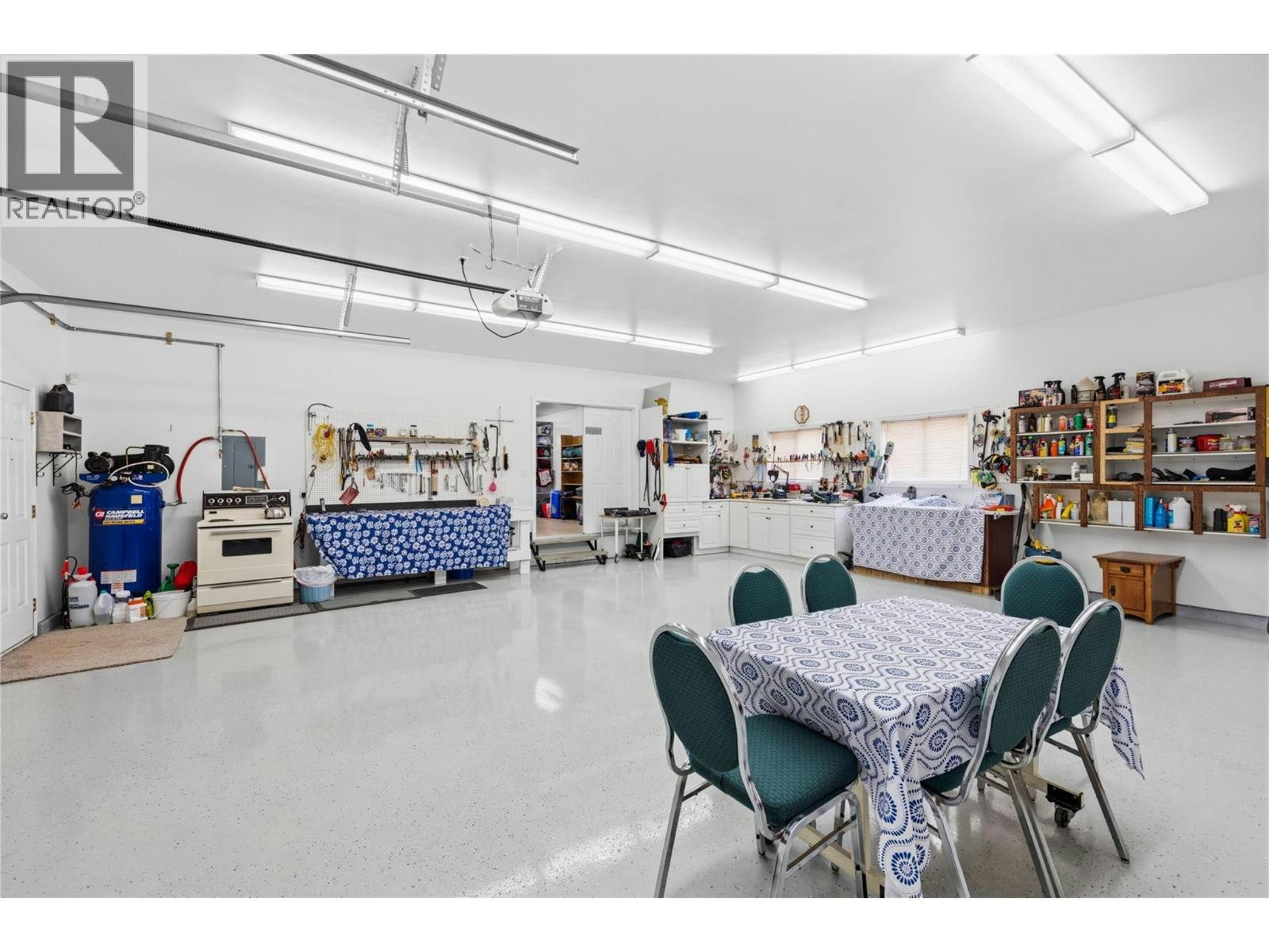 9181 Alder Street, Summerland, BC, V0H 1Z2 - 33