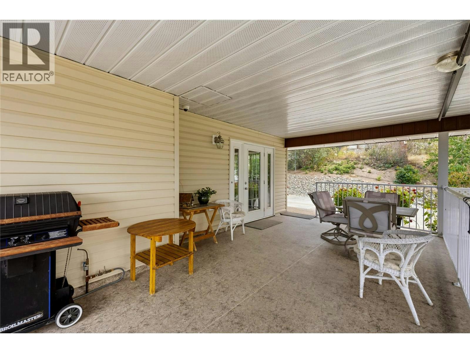 9181 Alder Street, Summerland, BC, V0H 1Z2 - 23