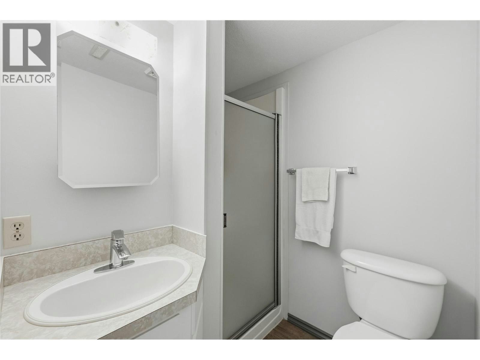 9181 Alder Street, Summerland, BC, V0H 1Z2 - 27