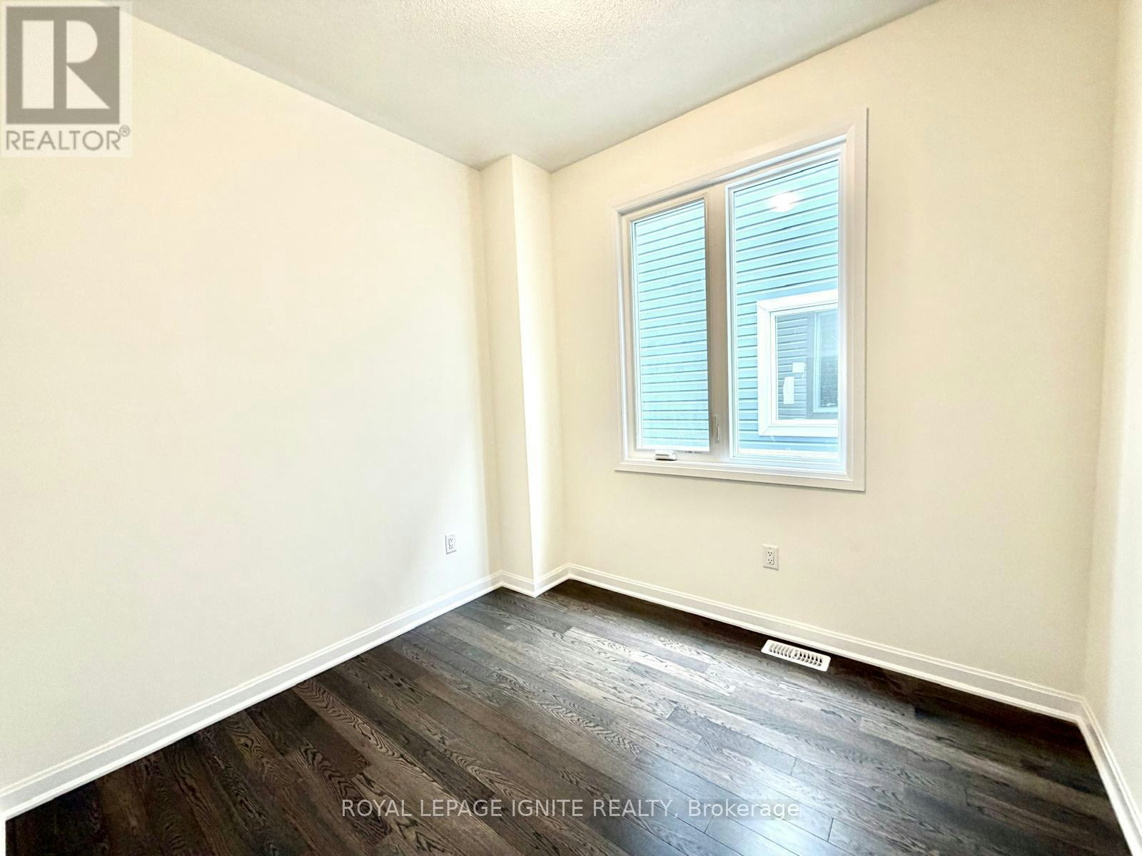 21 Royal Oak Crescent, Loyalist, ON, K0H 1G0 - 20