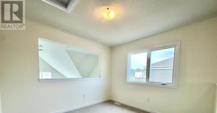 21 Royal Oak Crescent, Loyalist, ON, K0H 1G0 - 21