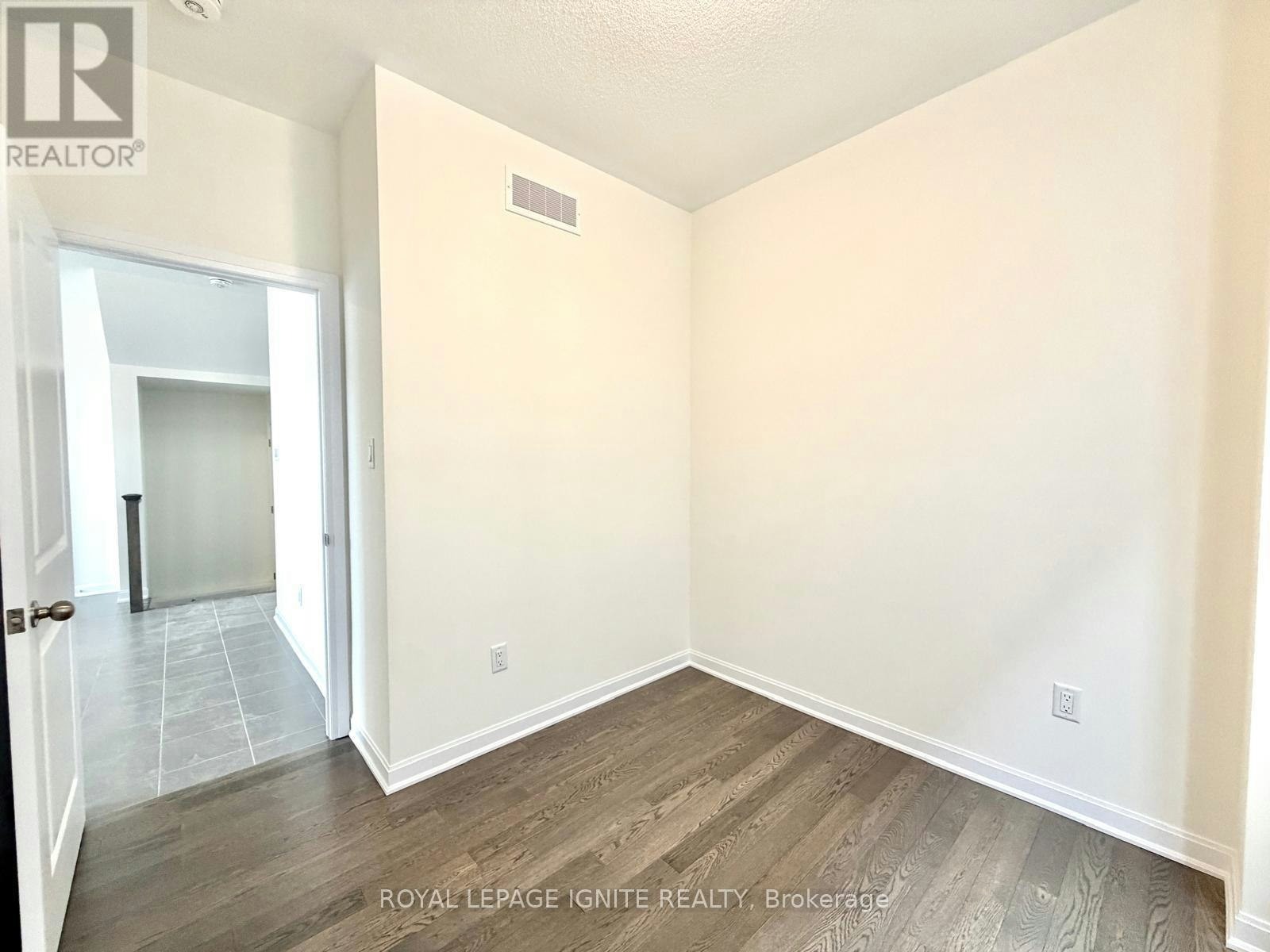 21 Royal Oak Crescent, Loyalist, ON, K0H 1G0 - 13