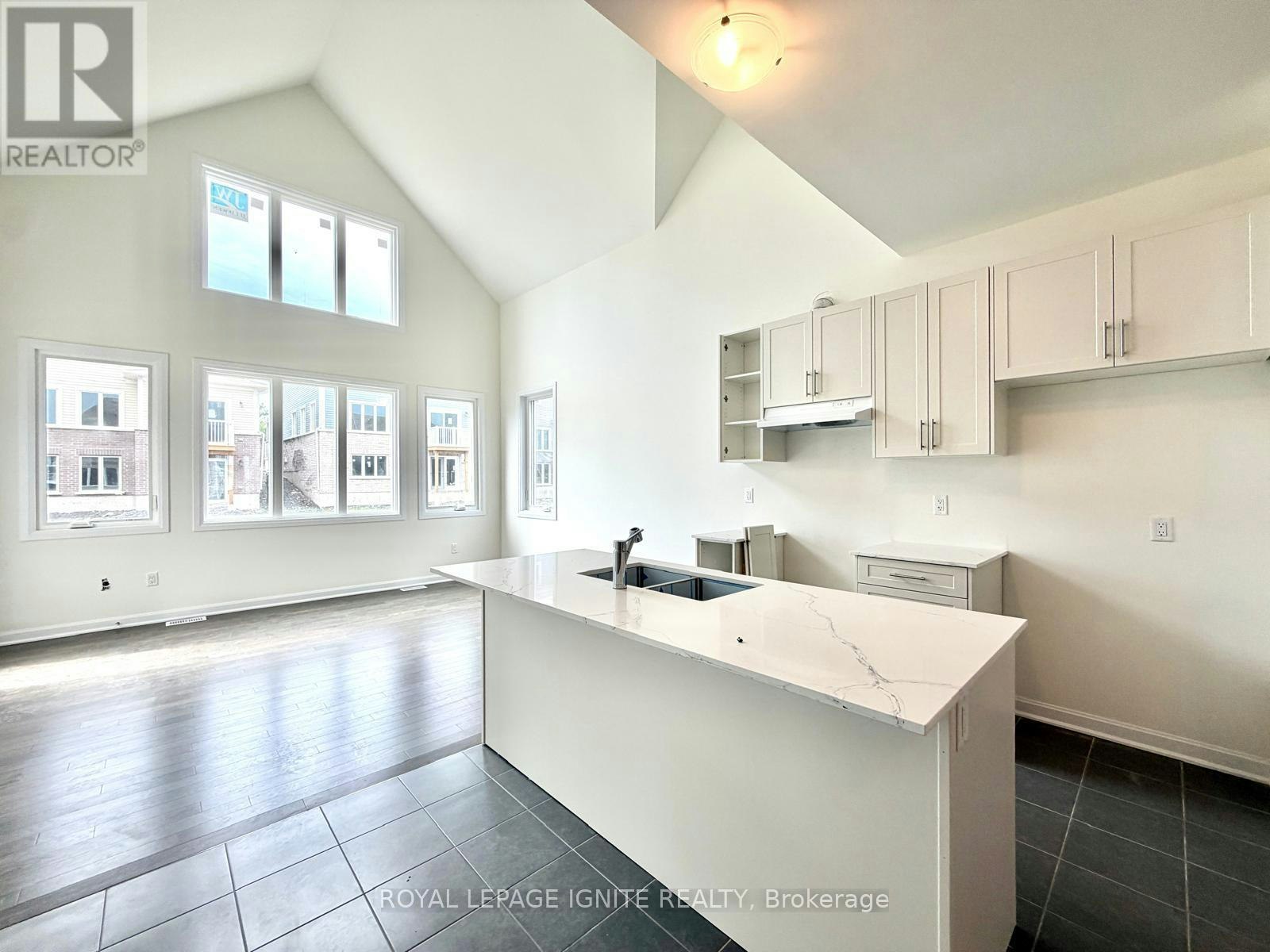 21 Royal Oak Crescent, Loyalist, ON, K0H 1G0 - 9