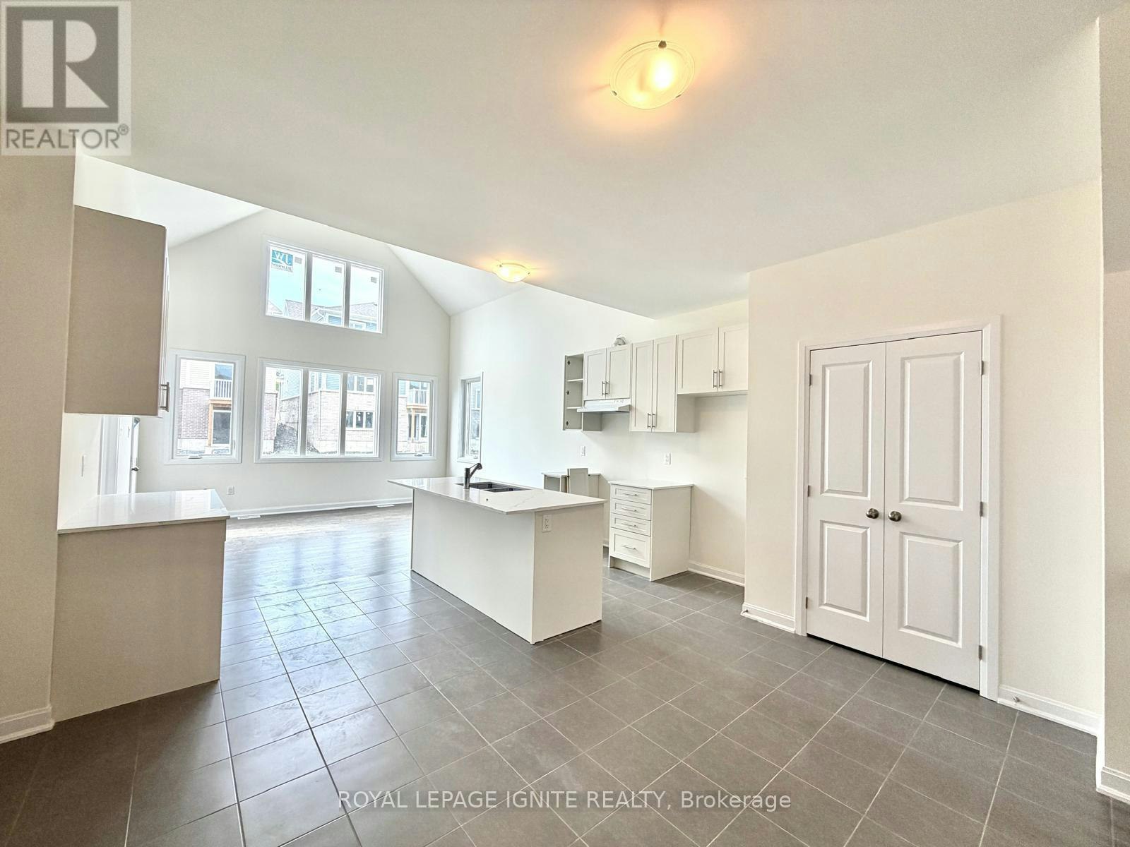 21 Royal Oak Crescent, Loyalist, ON, K0H 1G0 - 6