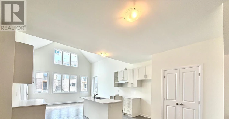 21 Royal Oak Crescent, Loyalist, ON, K0H 1G0 - 6