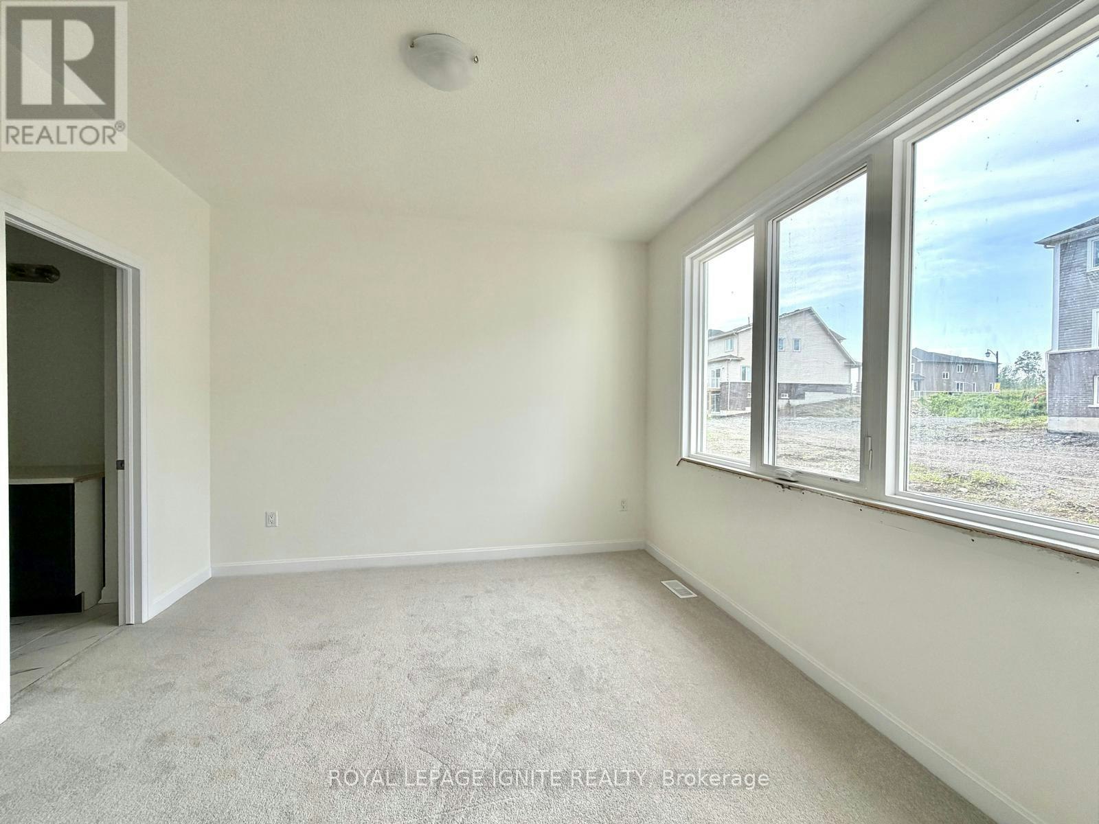 21 Royal Oak Crescent, Loyalist, ON, K0H 1G0 - 14