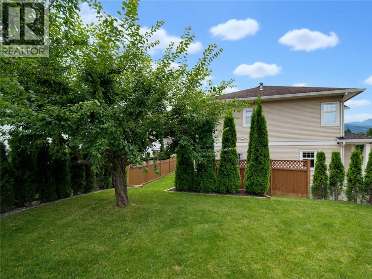 23-801 NE 20 Street, Salmon Arm, BC, V1E 2R7 - 4