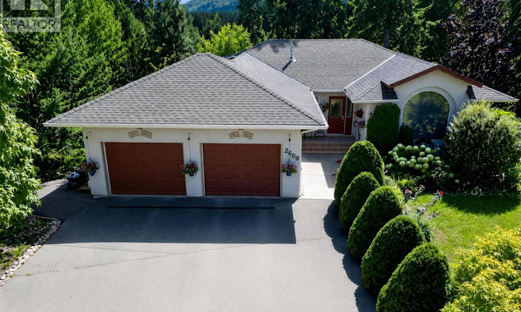 2600 Fairway Place