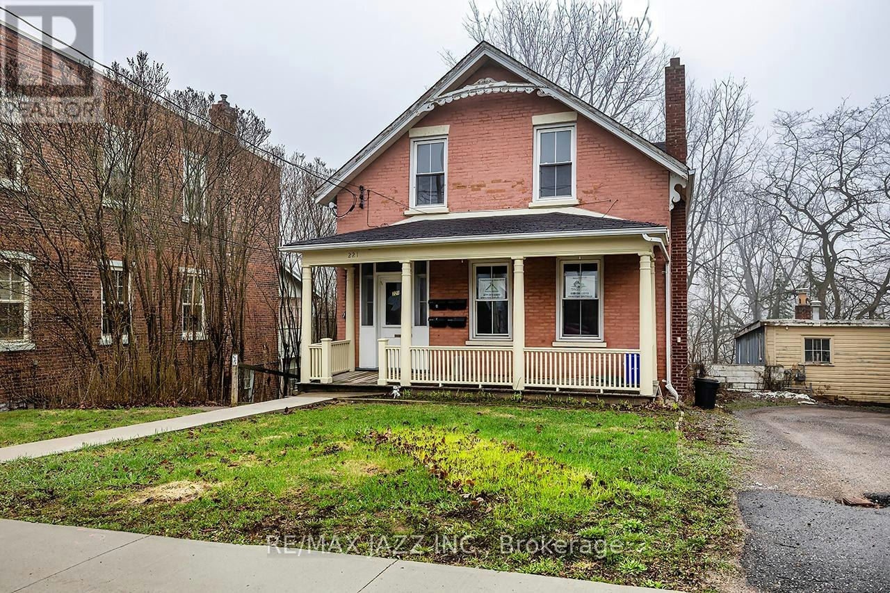 221 Walton Street, Port Hope, ON, L1A 1P1