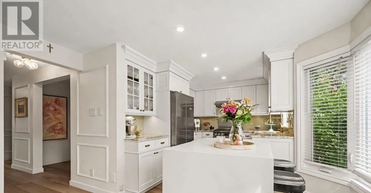 UPPER-1665 Teakdale Avenue, Ottawa, ON, K1C 6M2 - 13