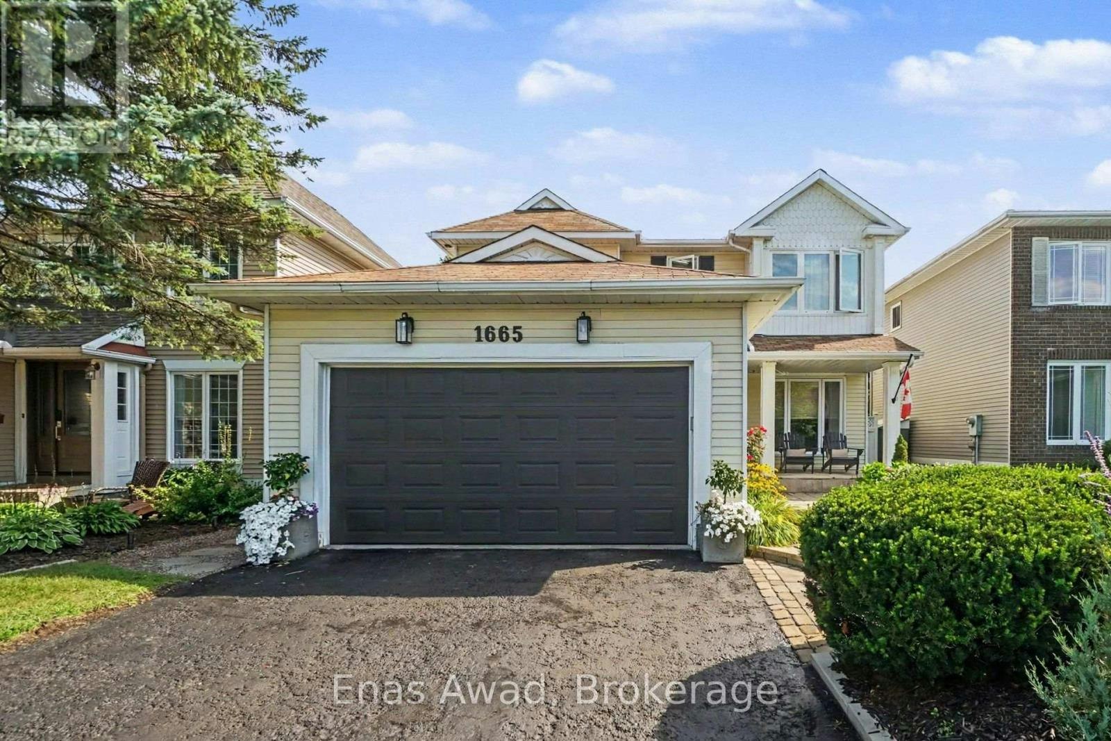UPPER-1665 Teakdale Avenue, Ottawa, ON, K1C 6M2 - 2