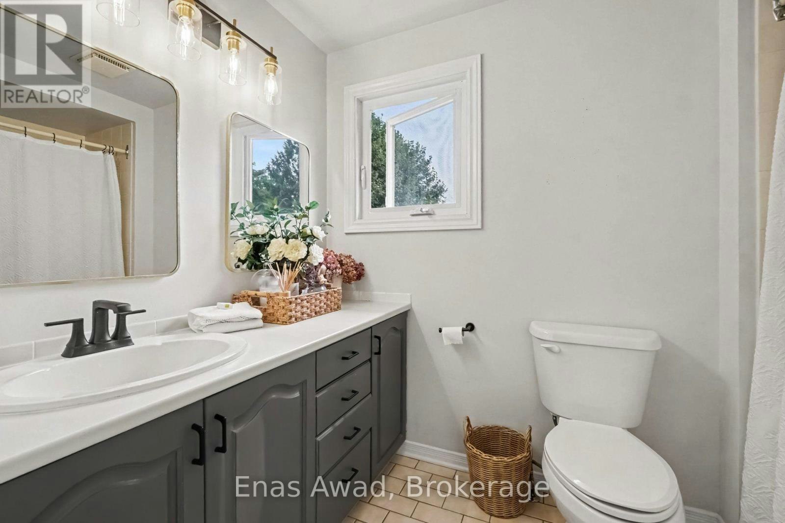 UPPER-1665 Teakdale Avenue, Ottawa, ON, K1C 6M2 - 21