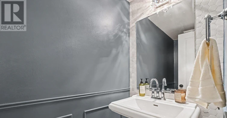 UPPER-1665 Teakdale Avenue, Ottawa, ON, K1C 6M2 - 15