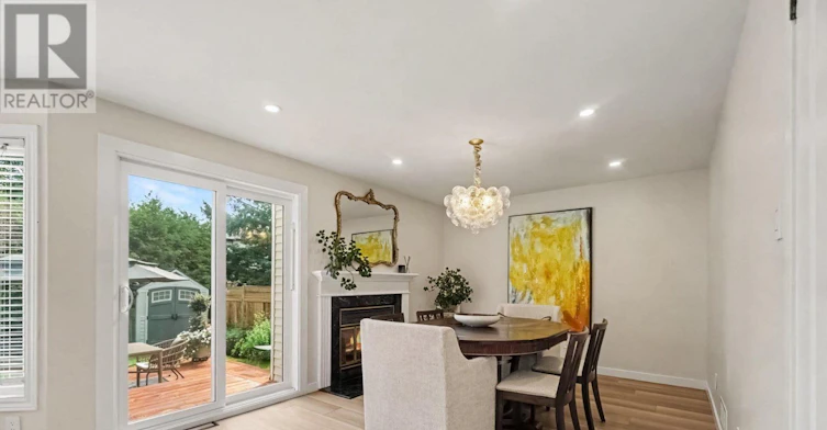 UPPER-1665 Teakdale Avenue, Ottawa, ON, K1C 6M2 - 9