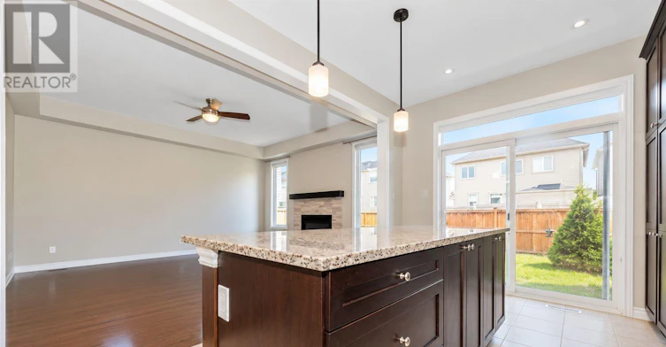 361 Autumnfield Street, Ottawa, ON, K2M 0J6 - 9