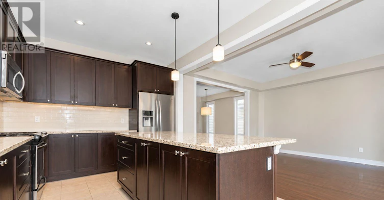 361 Autumnfield Street, Ottawa, ON, K2M 0J6 - 8