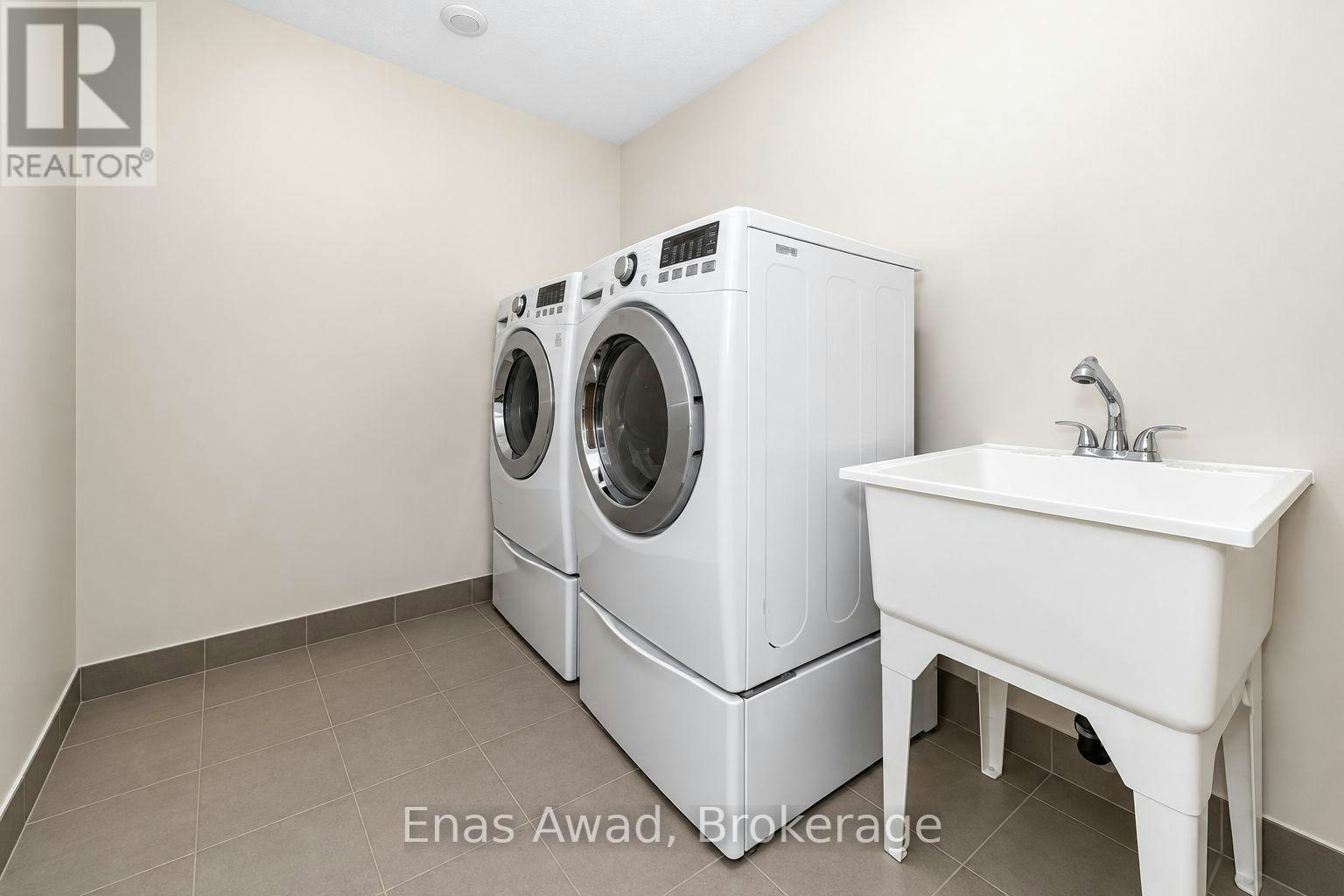 361 Autumnfield Street, Ottawa, ON, K2M 0J6 - 19