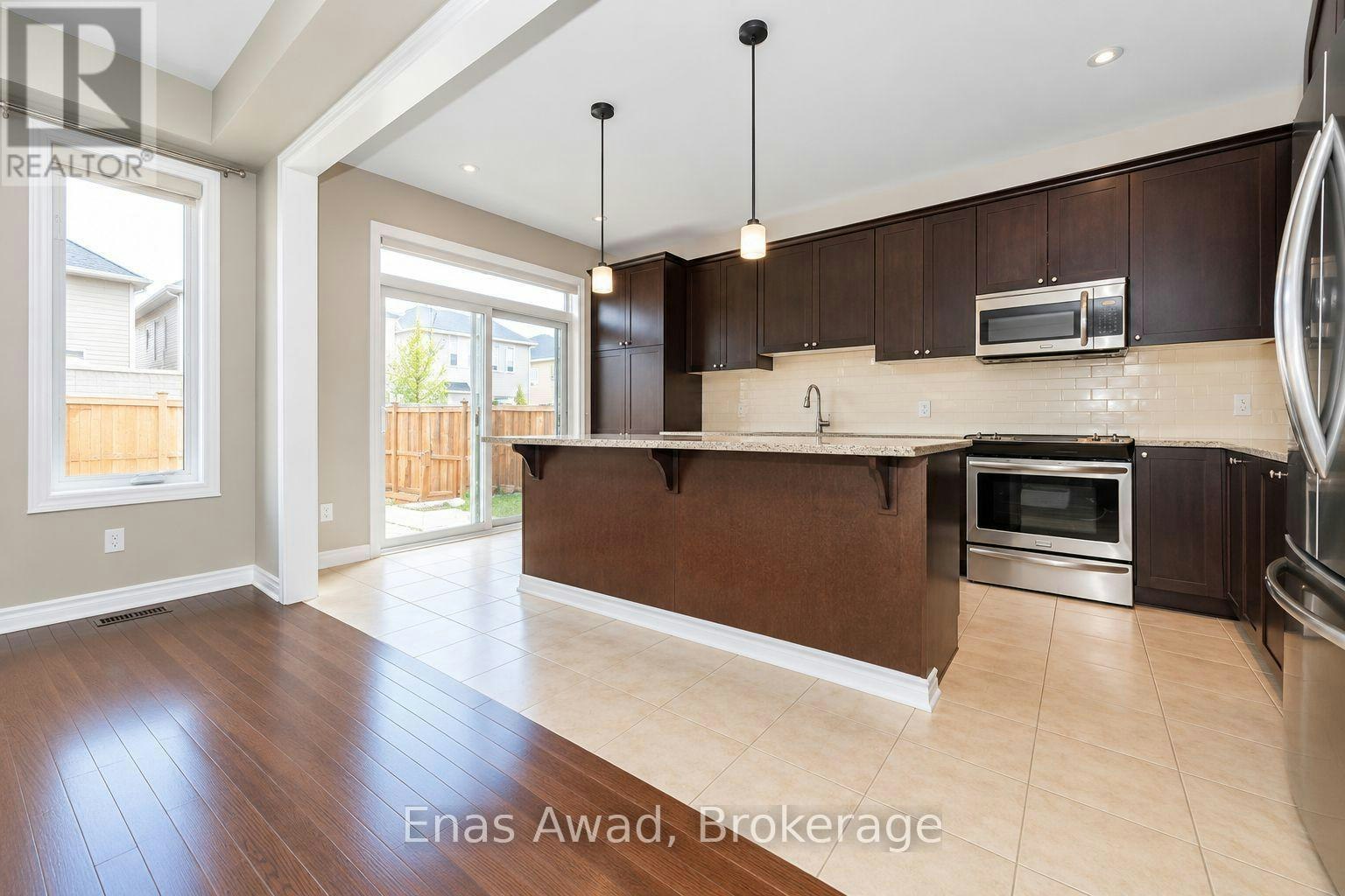 361 Autumnfield Street, Ottawa, ON, K2M 0J6 - 7
